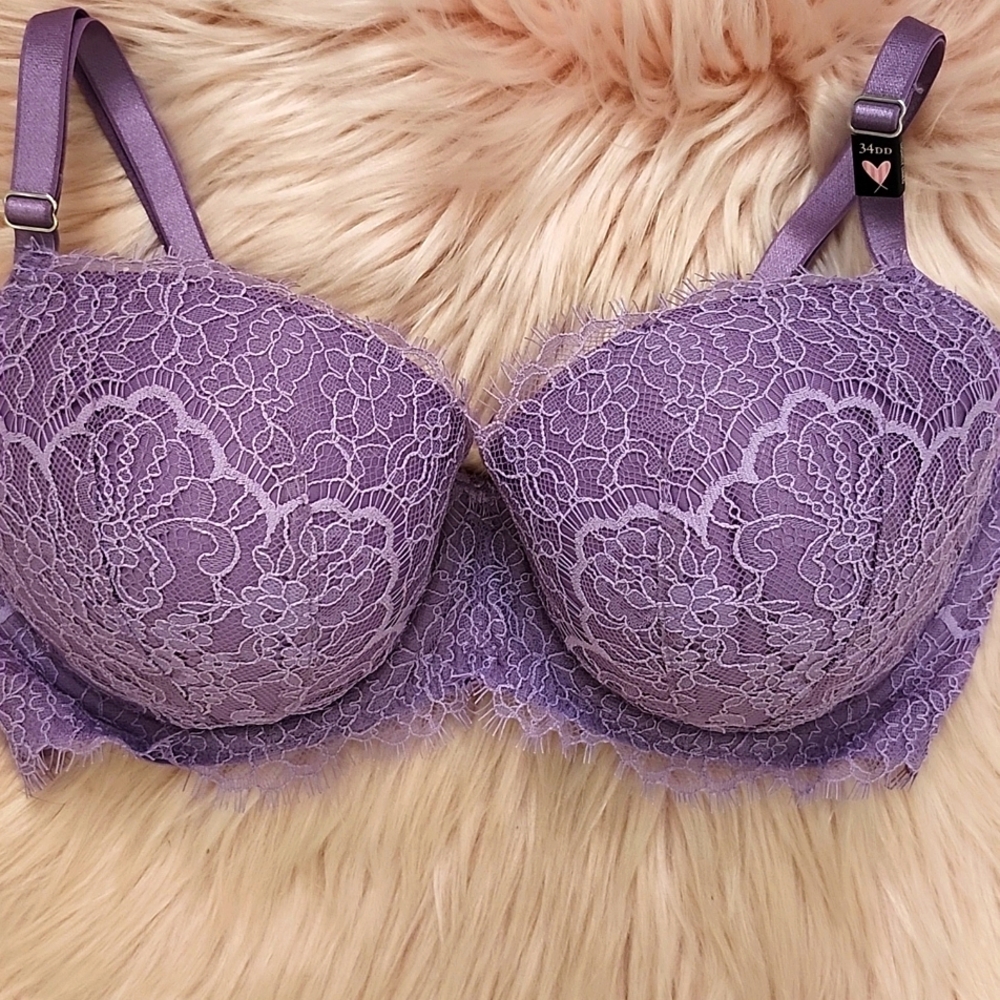 New Listing!! Brand New VICTORIA'S SECRET DREAM ANGELS BRA-34DD
